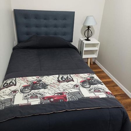 Hostal Blueberry Los Angeles  Bagian luar foto